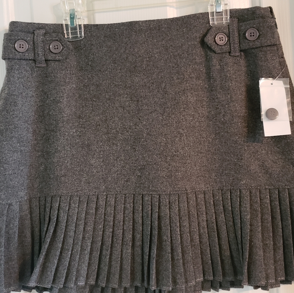 Gap Skirt